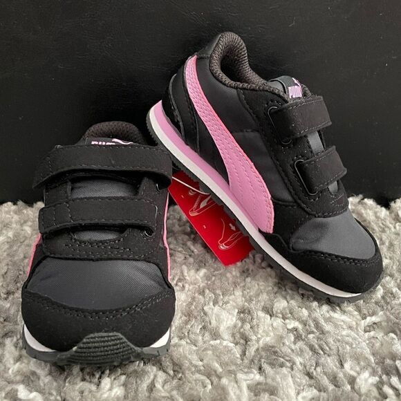 NIB Puma® Kids ST Runner V2 Hook and Loop Shoes - Picture 2 of 10